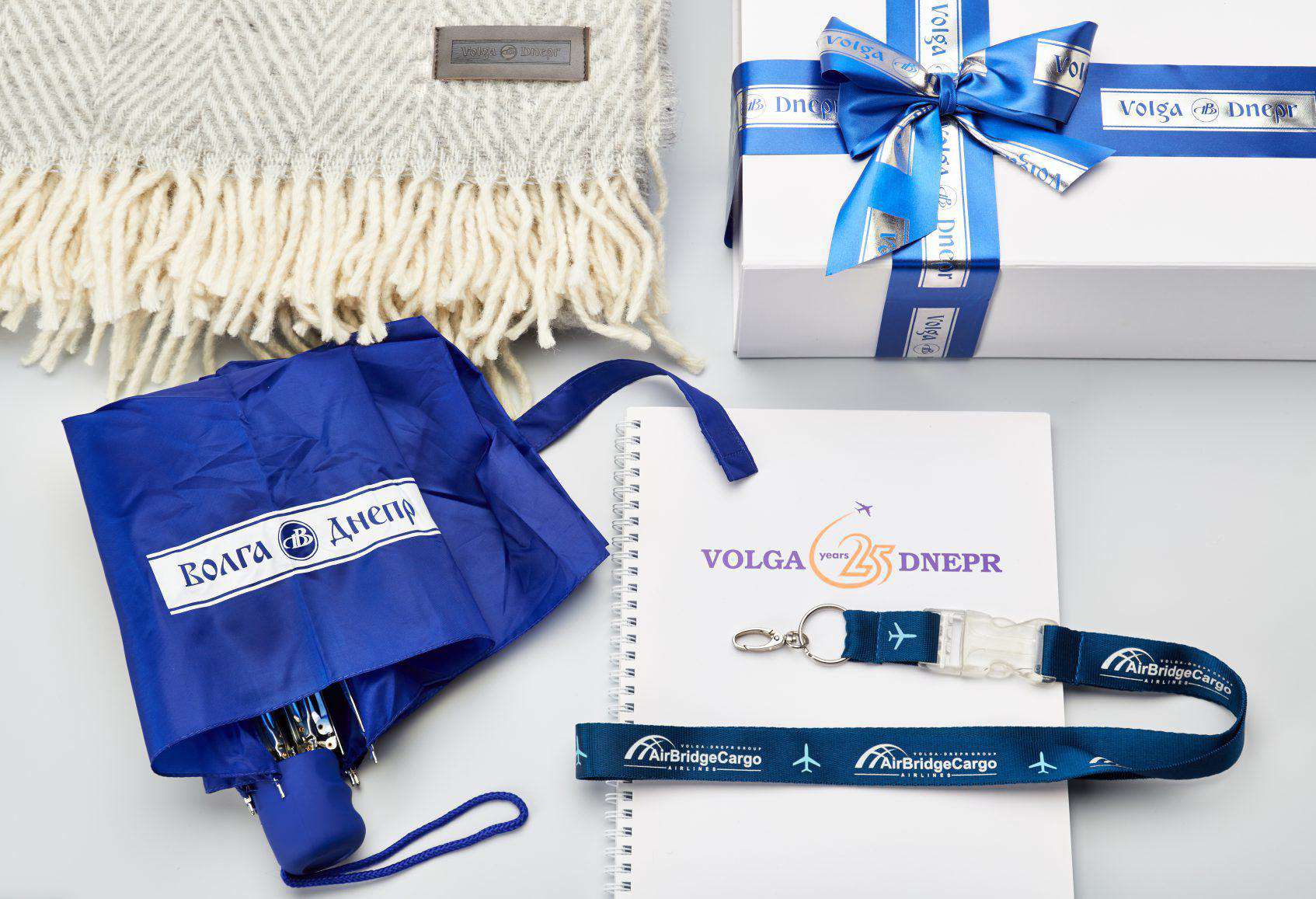 Что такое мерч и как он помогает развитию бренда