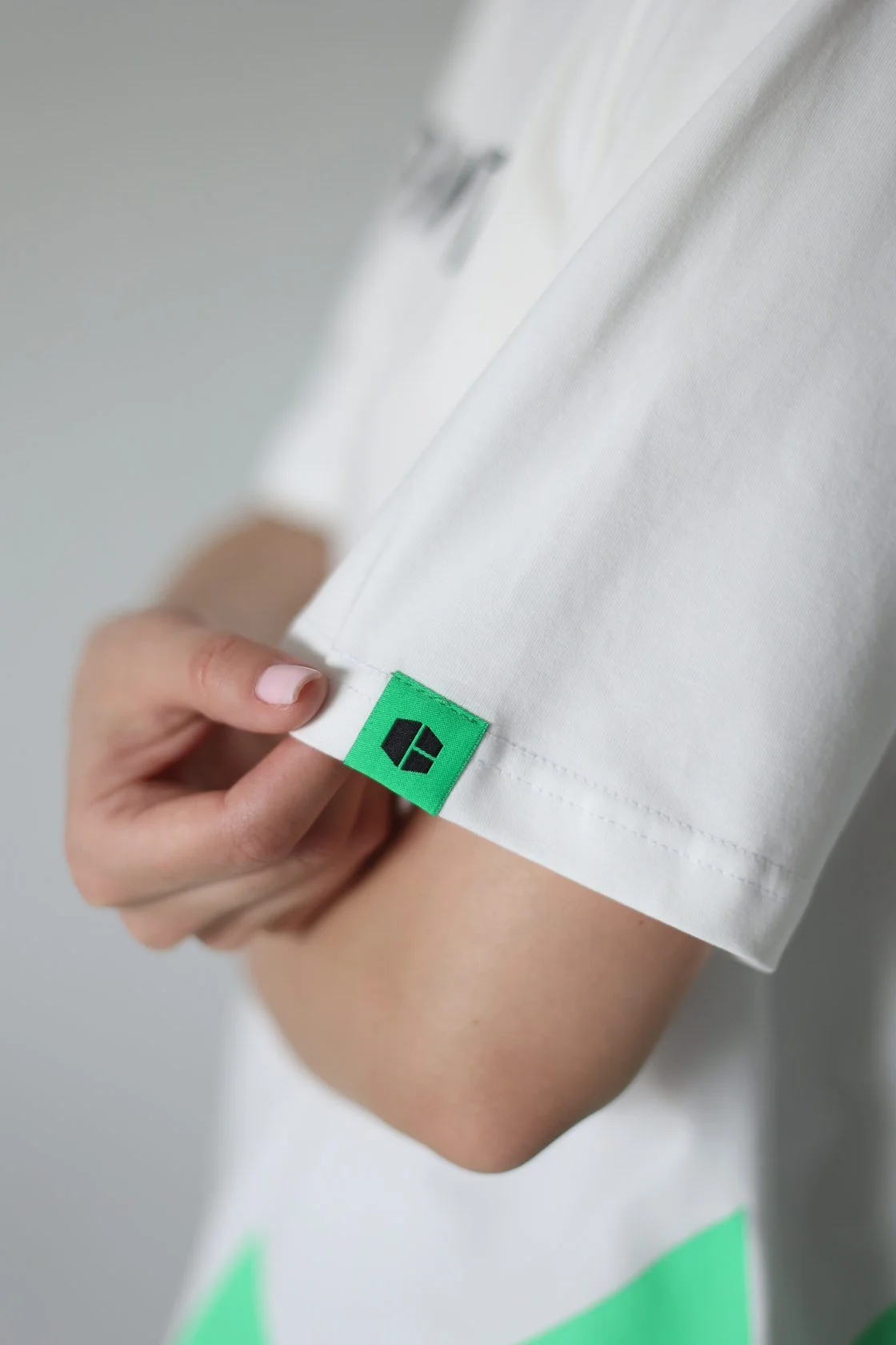 Как разработать креативный дизайн для брендированной продукции: руководство для маркетологов и дизайнеров