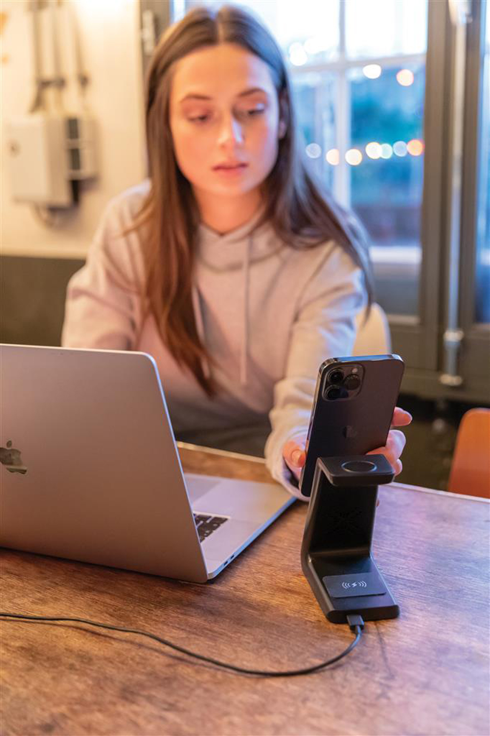 Док-станция 3-в-1 Urban Vitamin Fairfield из переработанного пластика RCS (Изображение 11)