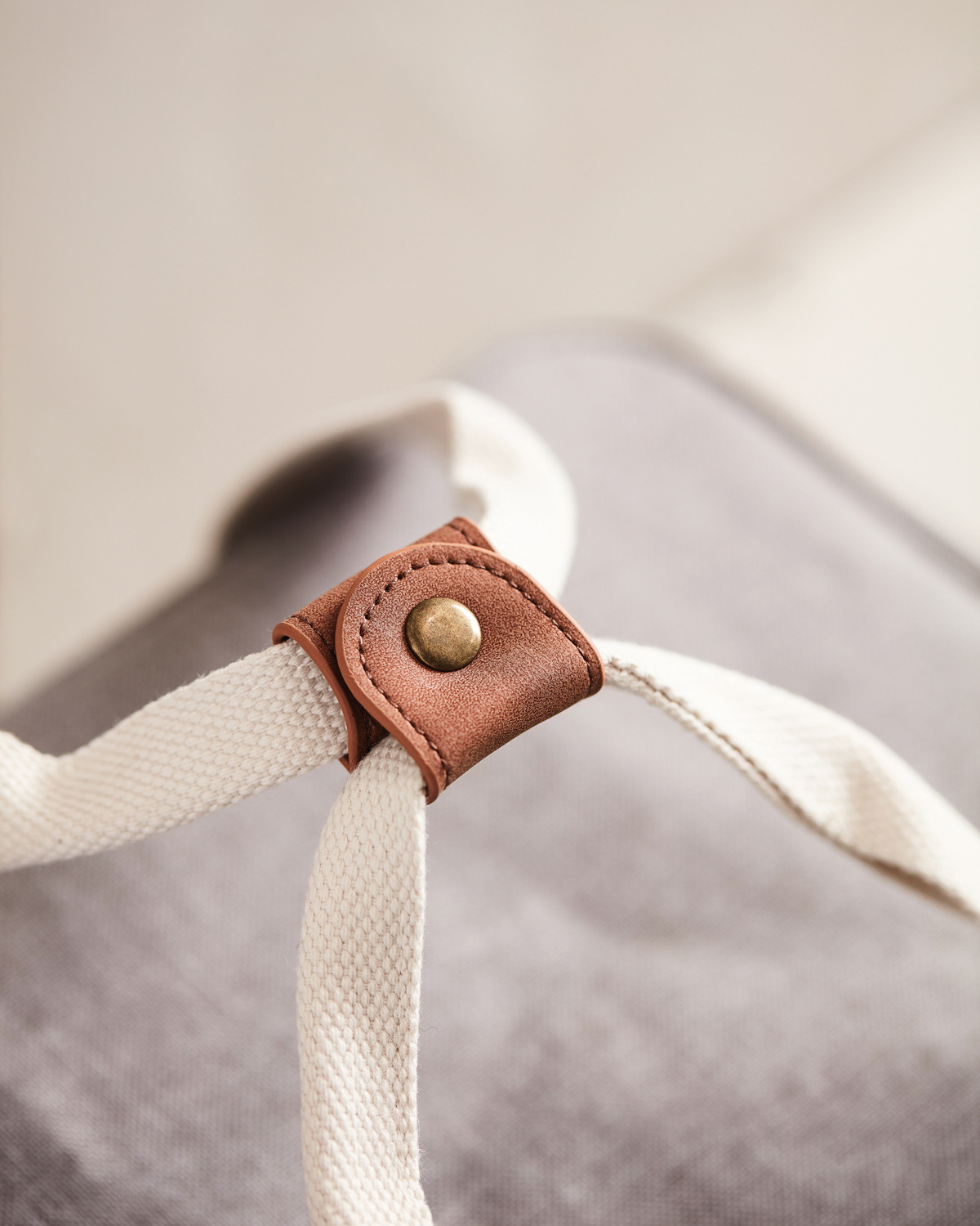 Городская сумка-холодильник VINGA Sortino из rPET (Изображение 10)