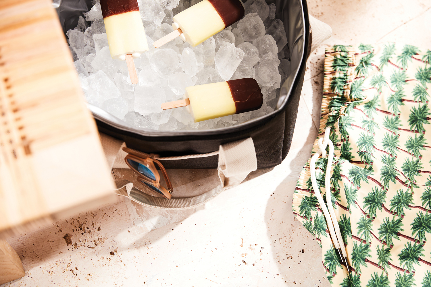 Городская сумка-холодильник VINGA Sortino из rPET (Изображение 9)