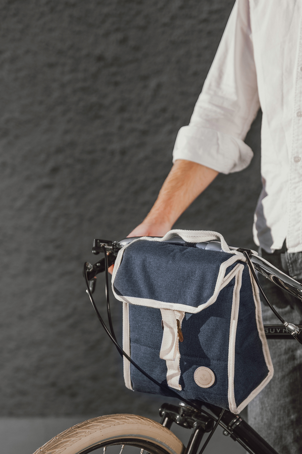 Велосипедная сумка-холодильник VINGA Sortino из rPET (Изображение 4)