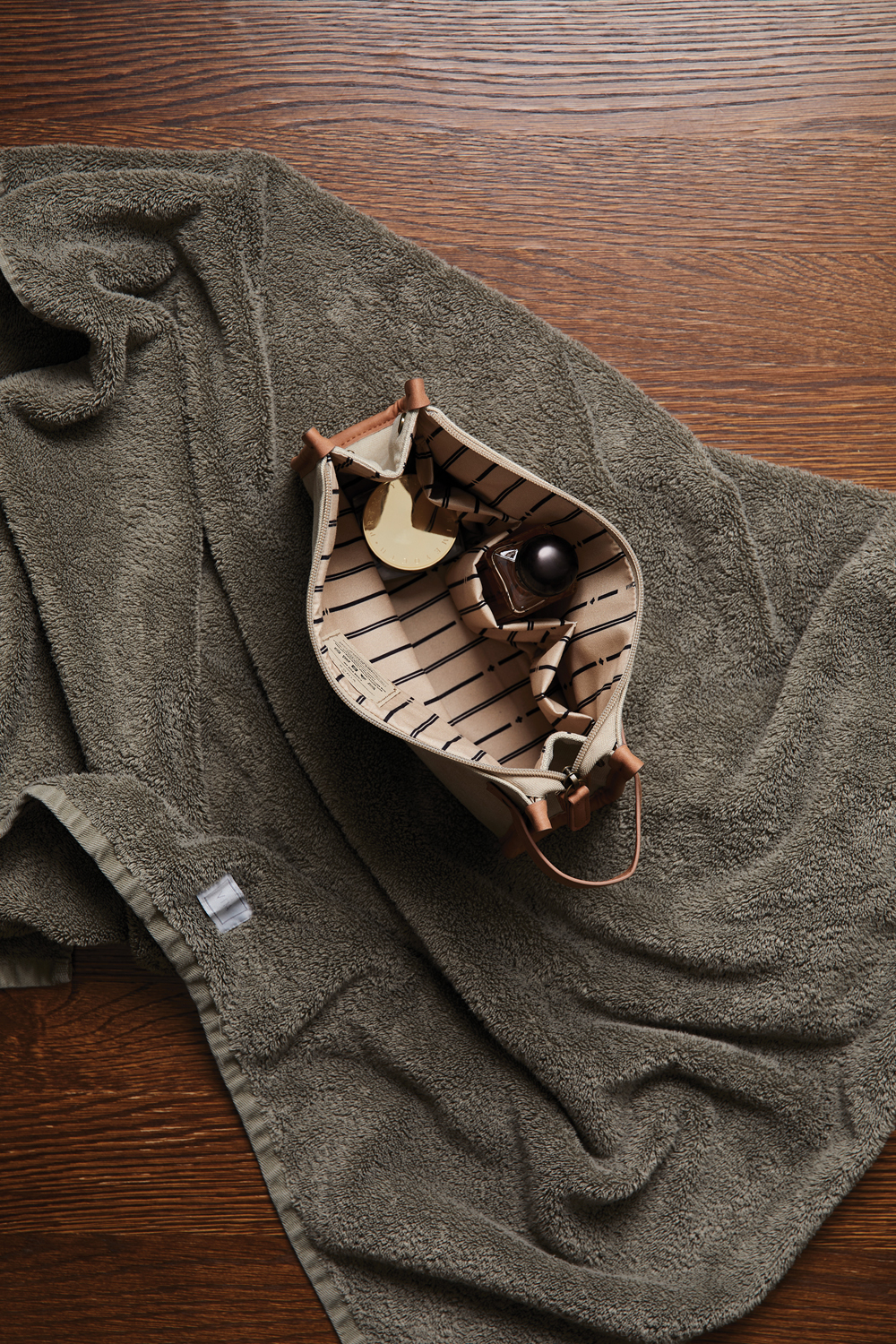 Косметичка VINGA Bosler (Изображение 5)