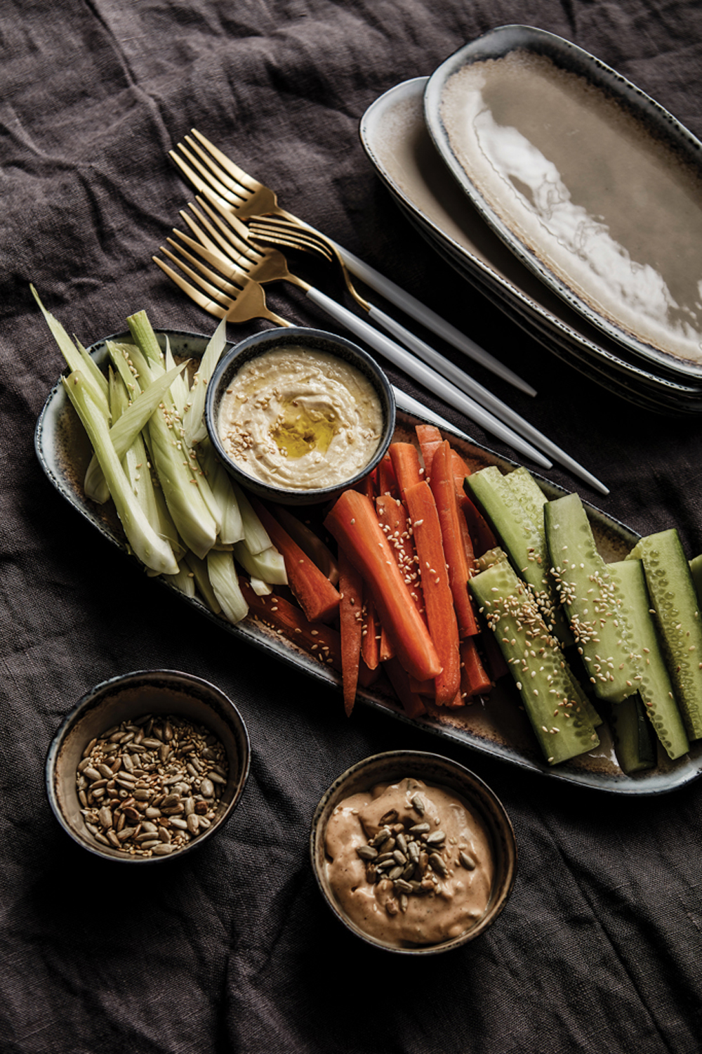 Набор из трех мисочек VINGA Nomimono с тарелкой (Изображение 3)