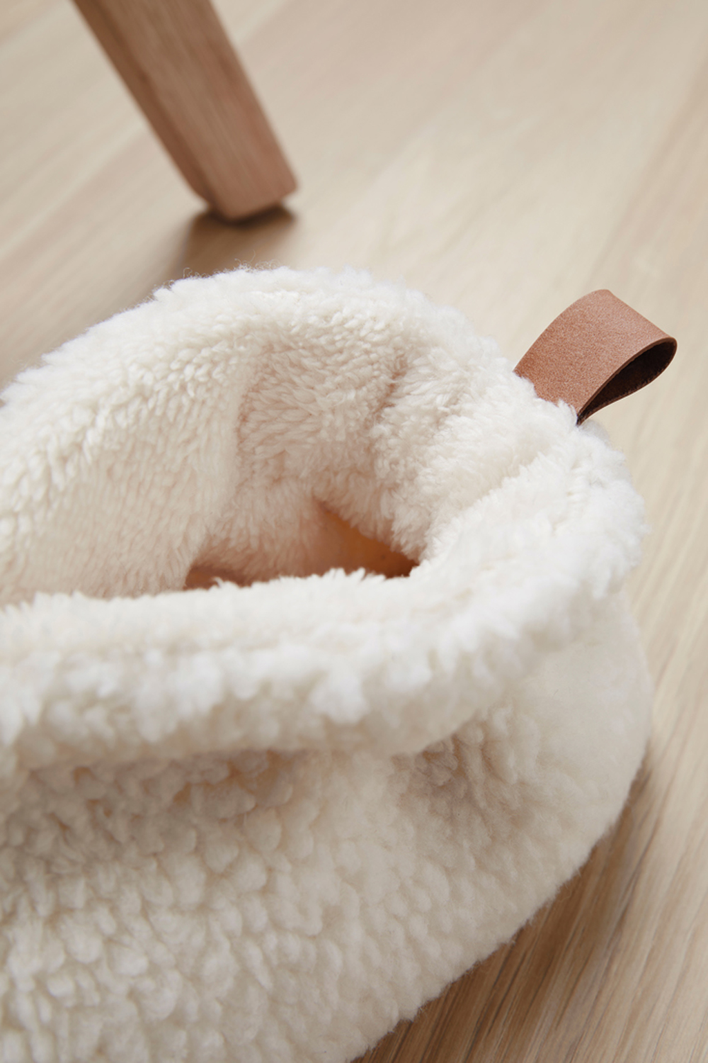 Тапочки VINGA Santos с мягким ворсом из rPET RCS (Изображение 7)