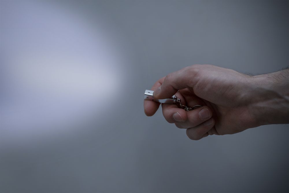 Брелок с фонариком Lumitronic, металлик (Изображение 9)