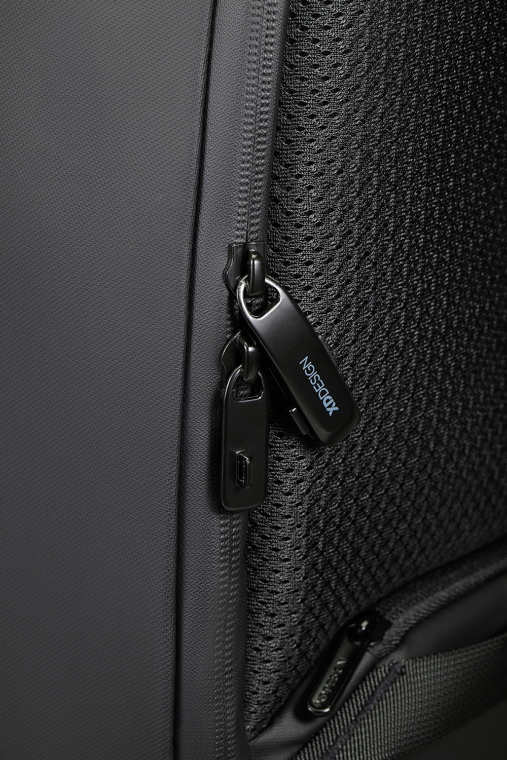 Антикражный рюкзак Bobby Edge из rPET AWARE™, 16’’ (Изображение 31)