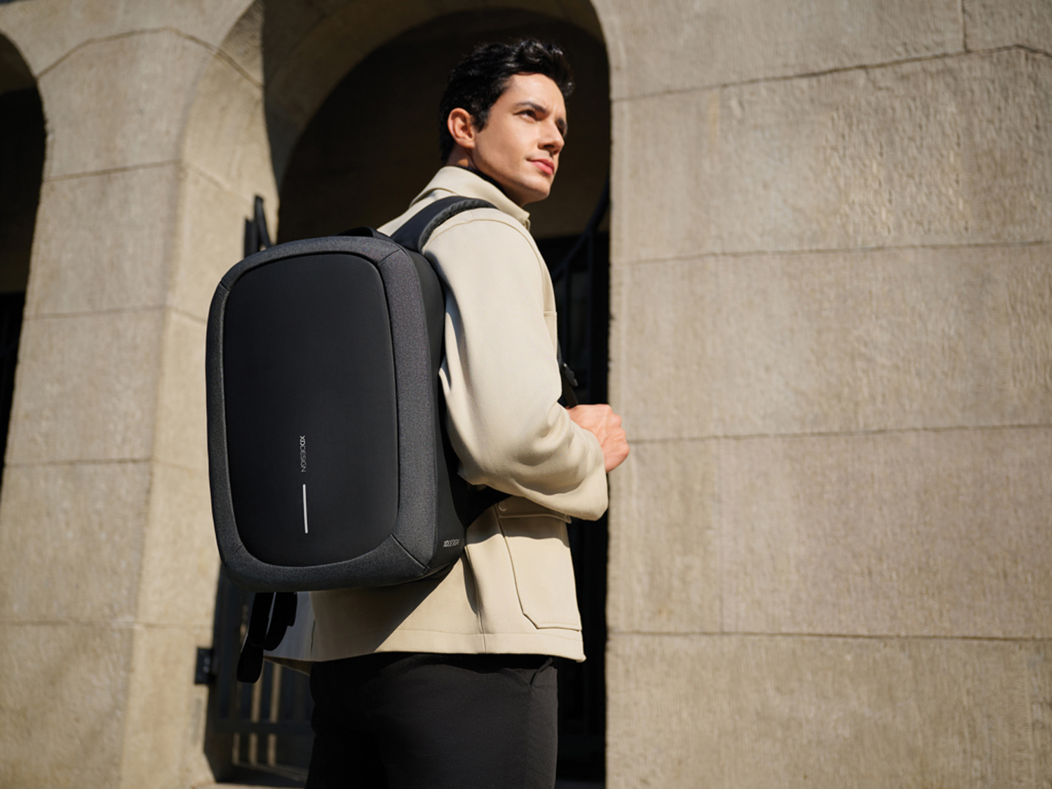 Антикражный рюкзак Bobby Edge из rPET AWARE™, 16’’ (Изображение 42)