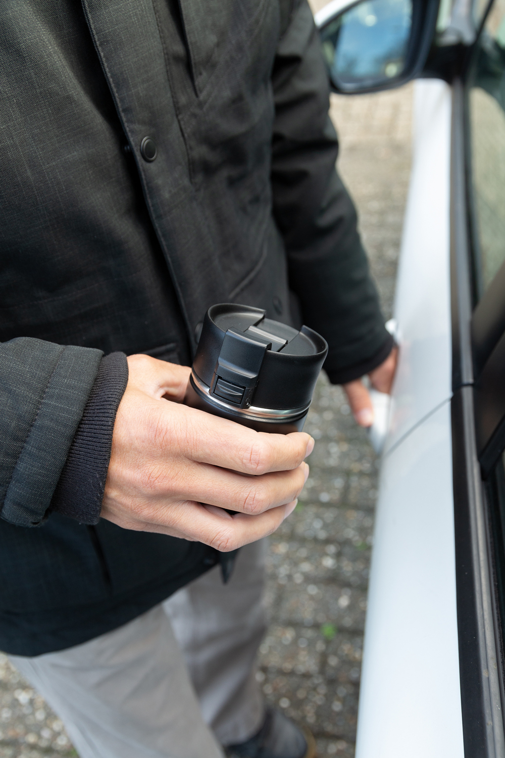 Компактная вакуумная кружка Bogota с керамическим покрытием, черный (Изображение 5)