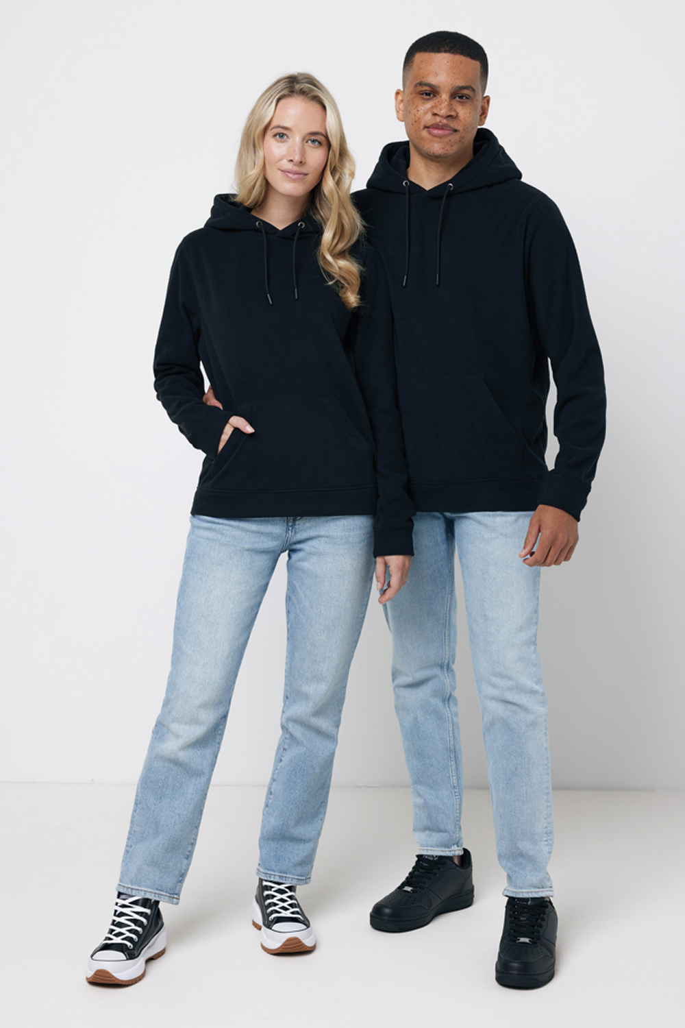 Худи Iqoniq Trivor из переработанного полиэстера AWARE™, унисекс, 240 г/м² (Изображение 7)