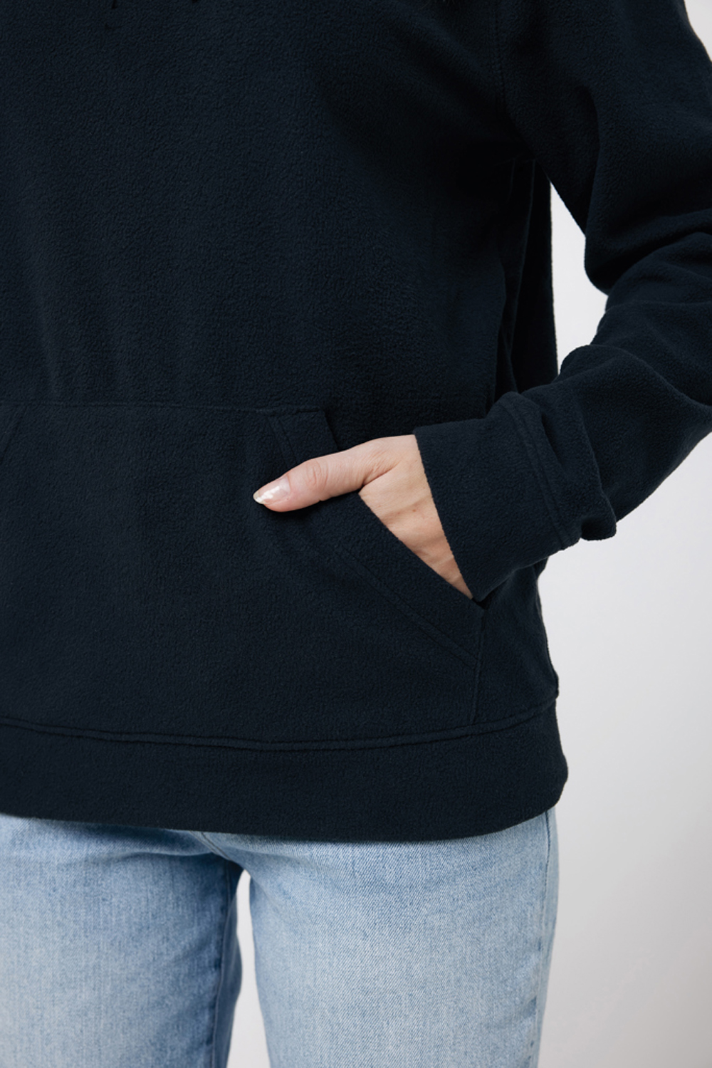 Худи Iqoniq Trivor из переработанного полиэстера AWARE™, унисекс, 240 г/м² (Изображение 15)