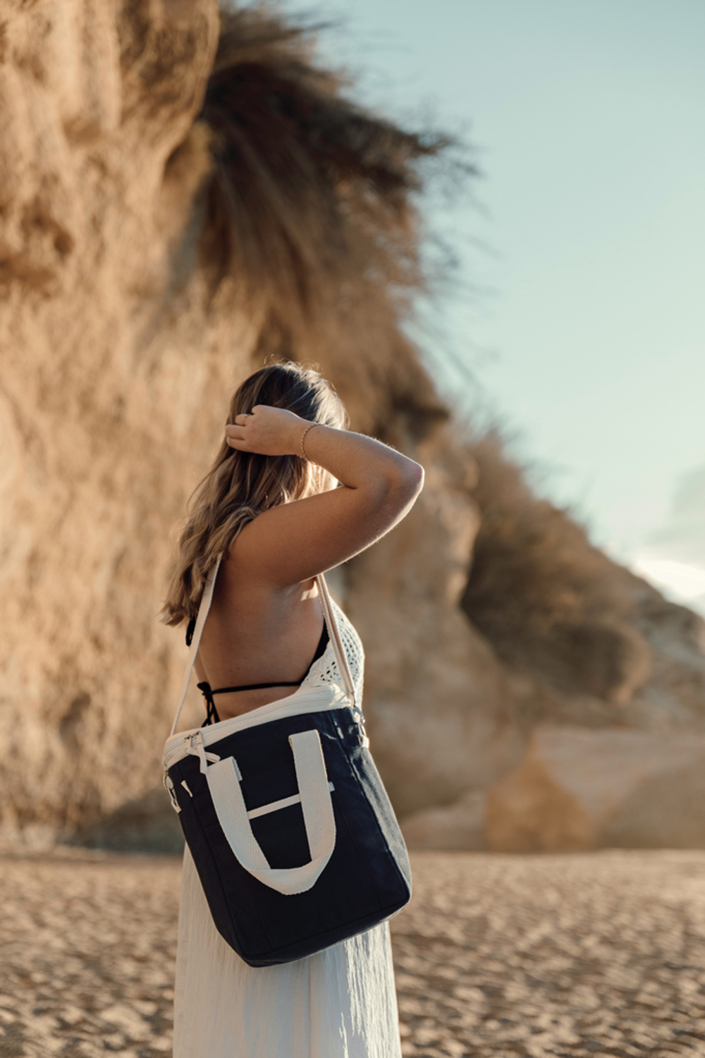 Сумка-холодильник тоут VINGA Volonne из переработанного канваса и rPET AWARE™ (Изображение 8)