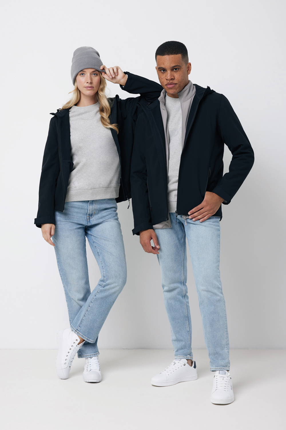 Женская куртка Iqoniq Makalu из переработанного полиэстера AWARE™, 300 г/м² (Изображение 9)