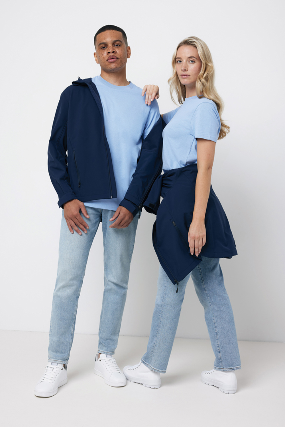 Женская куртка Iqoniq Makalu из переработанного полиэстера AWARE™, 300 г/м² (Изображение 14)