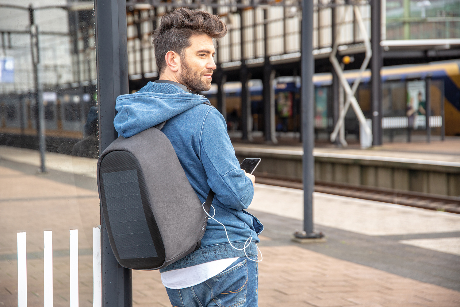 Рюкзак Bobby Tech с защитой от карманников (Изображение 4)