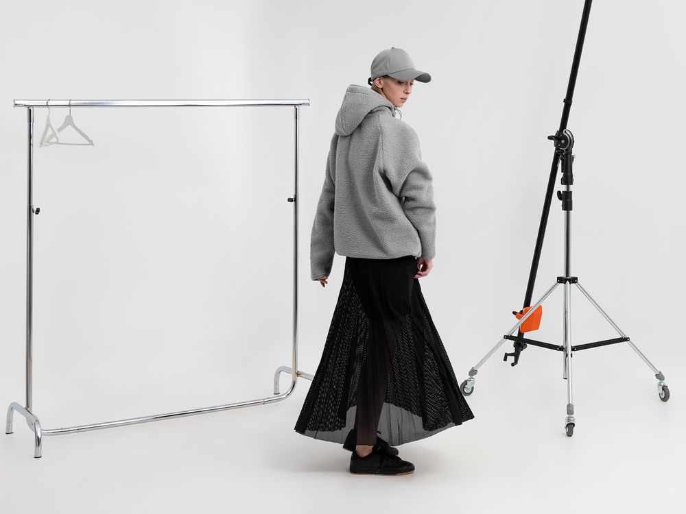 Бейсболка Kosmos, серая (Изображение 10)