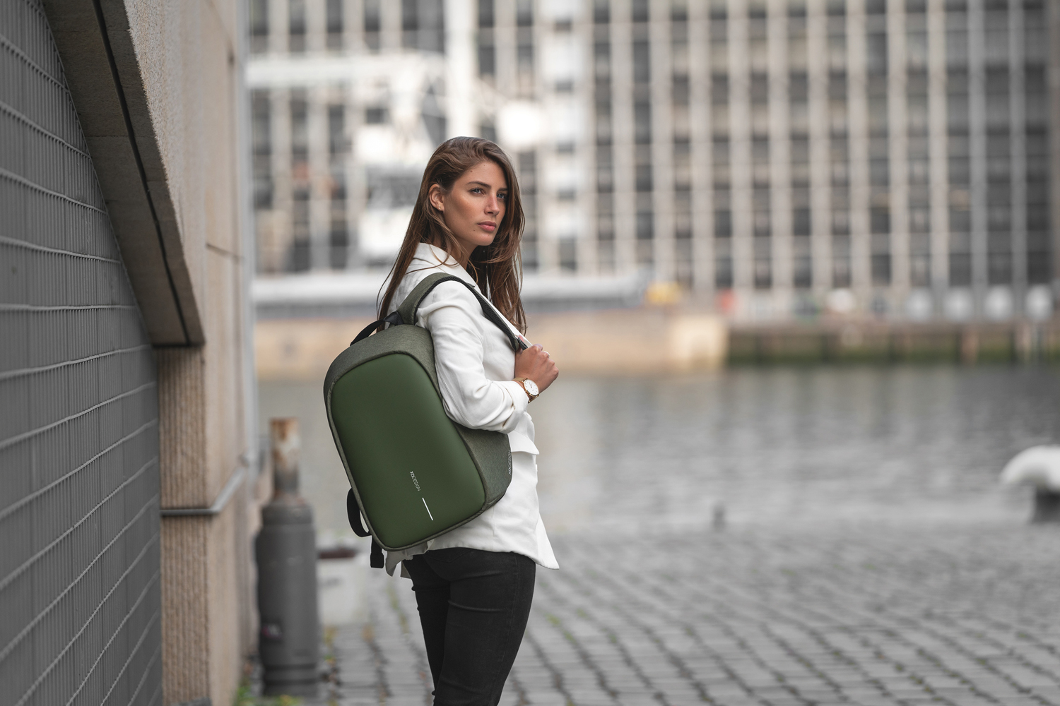 Антикражный рюкзак Bobby Hero Small, зеленый (Изображение 4)