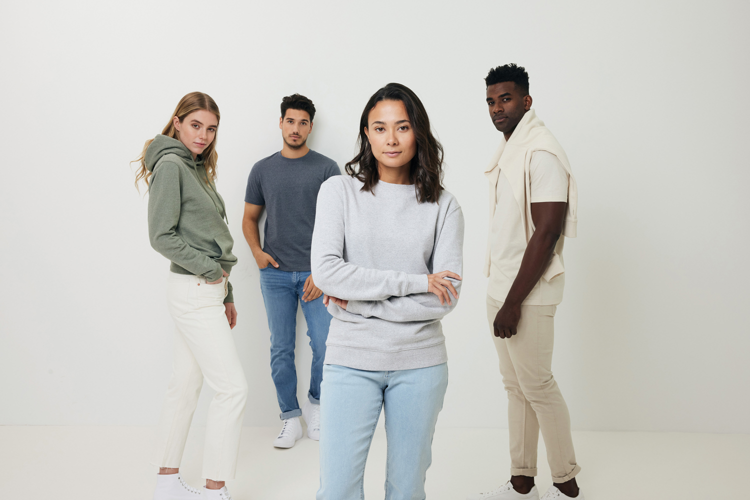 Футболка Iqoniq Manuel из переработанного неокрашенного хлопка, унисекс, 180 г/м² (Изображение 33)