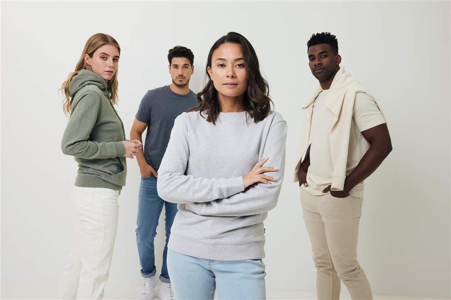 Футболка Iqoniq Manuel из переработанного неокрашенного хлопка, унисекс, 180 г/м² (Изображение 25)