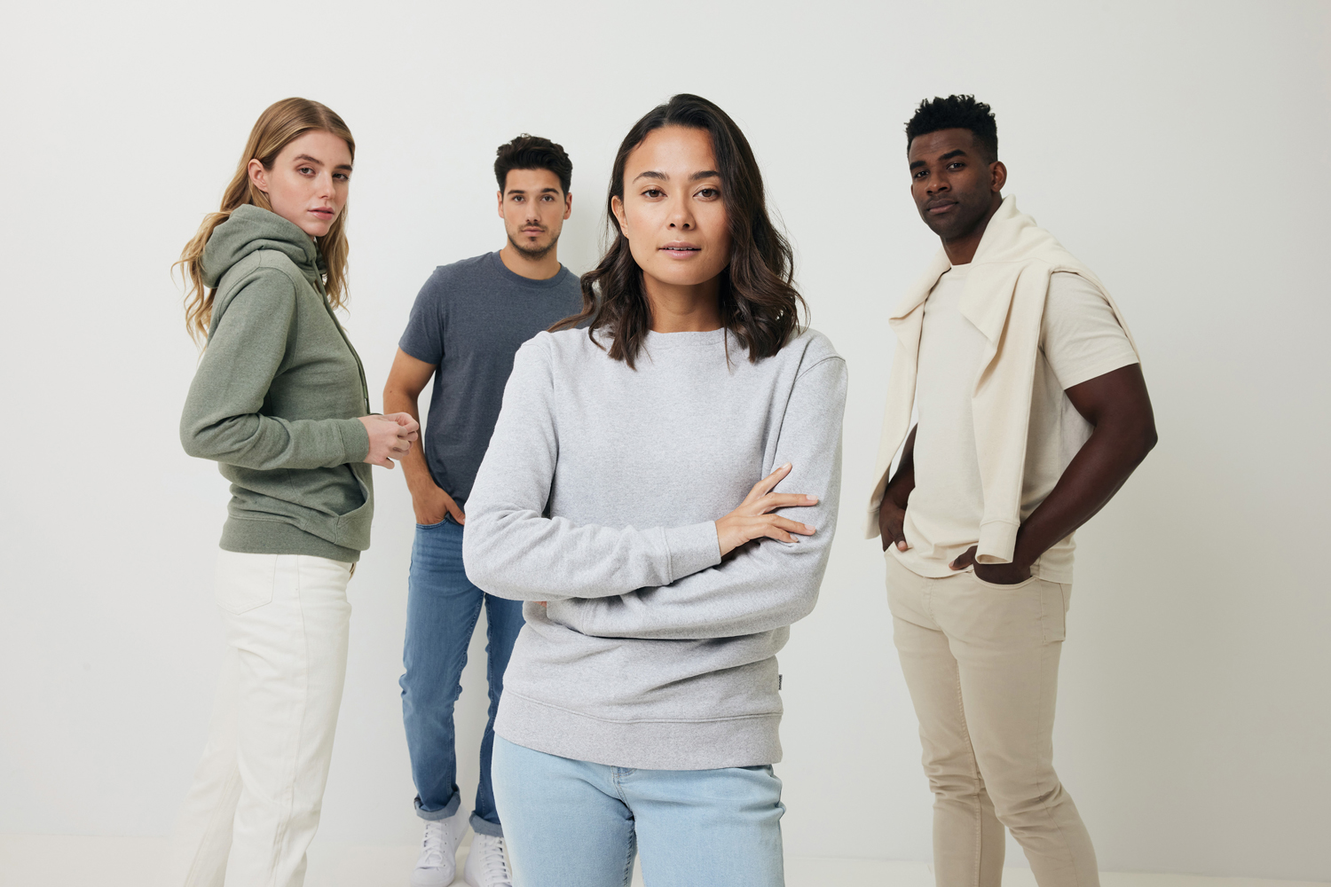 Футболка Iqoniq Manuel из переработанного неокрашенного хлопка, унисекс, 180 г/м² (Изображение 19)