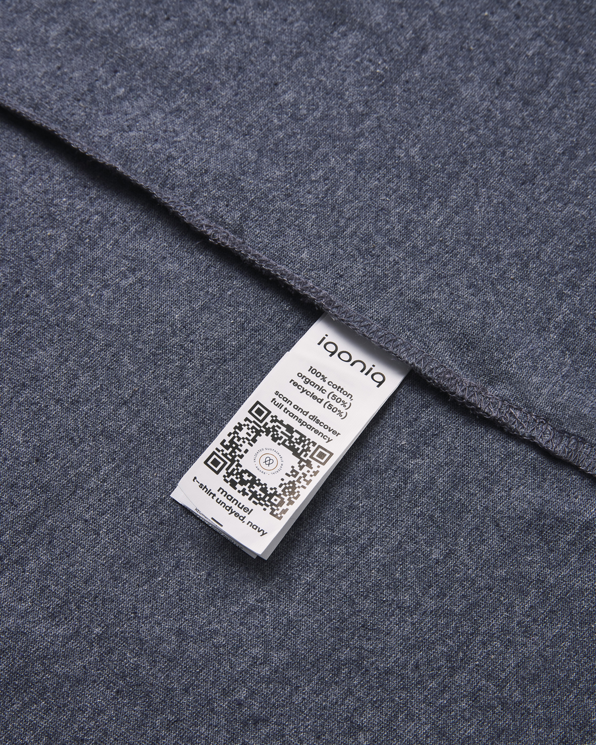 Футболка Iqoniq Manuel из переработанного неокрашенного хлопка, унисекс, 180 г/м² (Изображение 8)