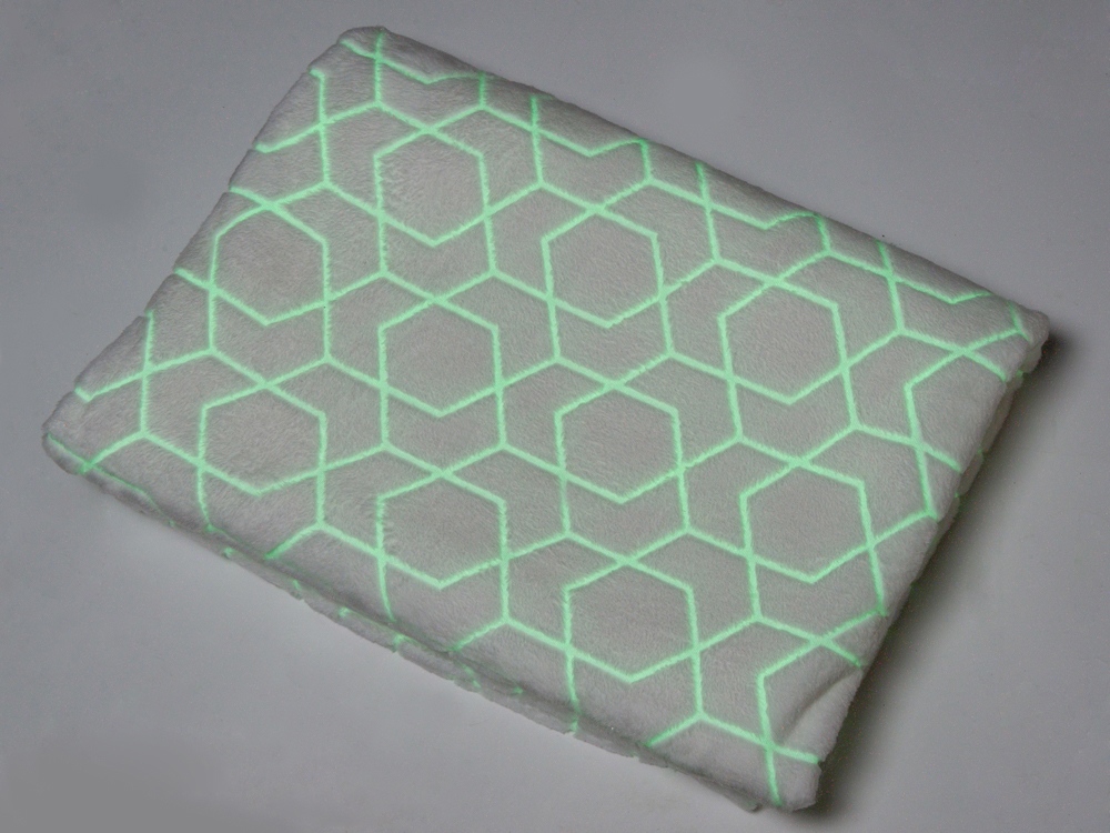 Светящийся в темноте плед Lattice (белый)  (Изображение 1)