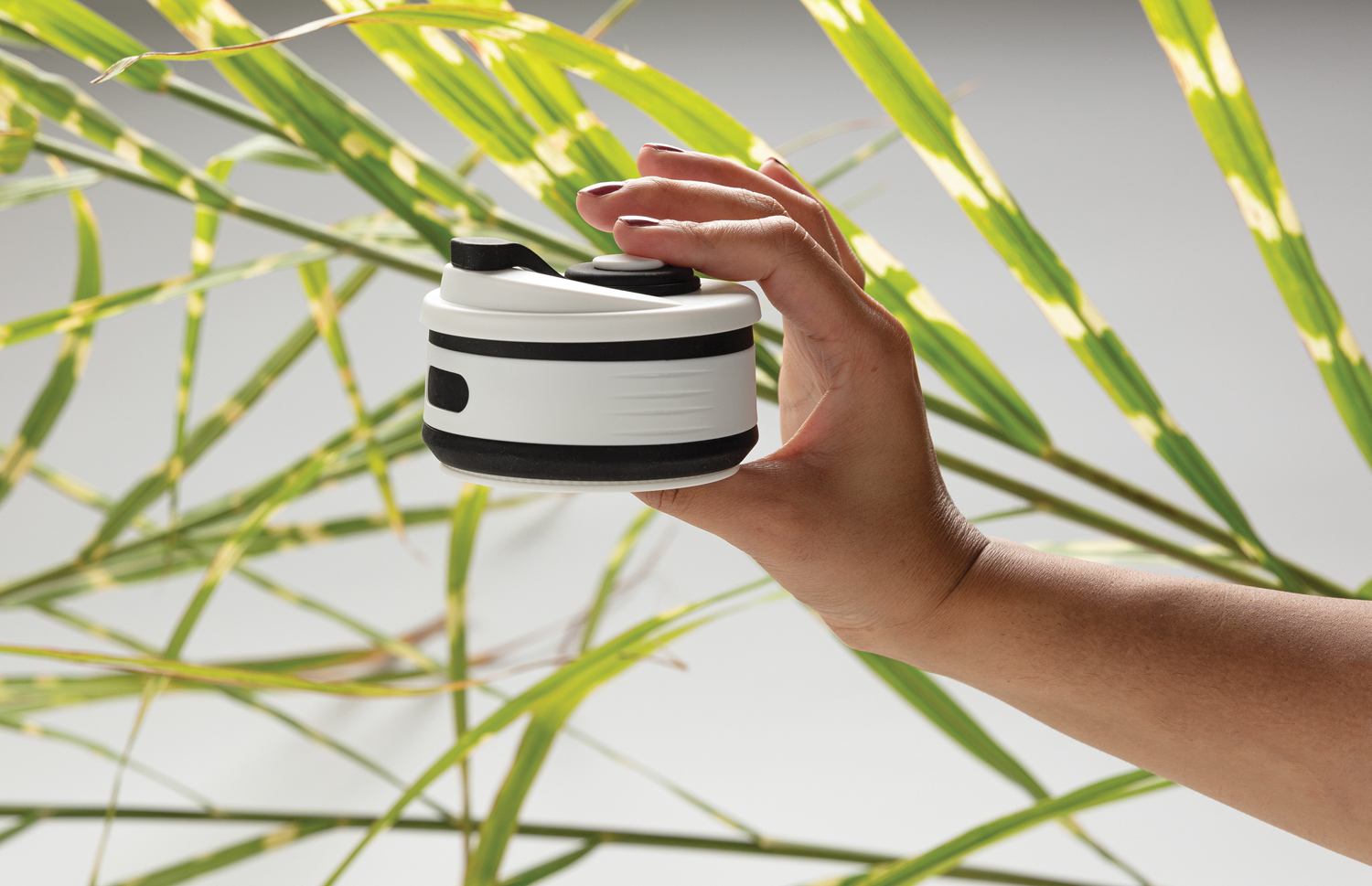 Складная силиконовая термокружка, черная (Изображение 13)