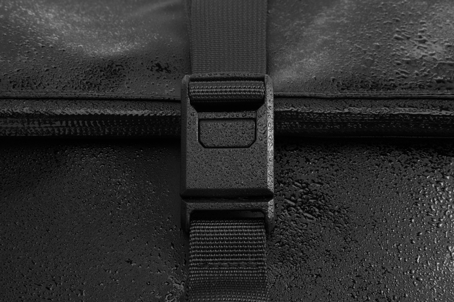 Антикражный водонепроницаемый рюкзак Urban Flap-Top, черный (Изображение 24)