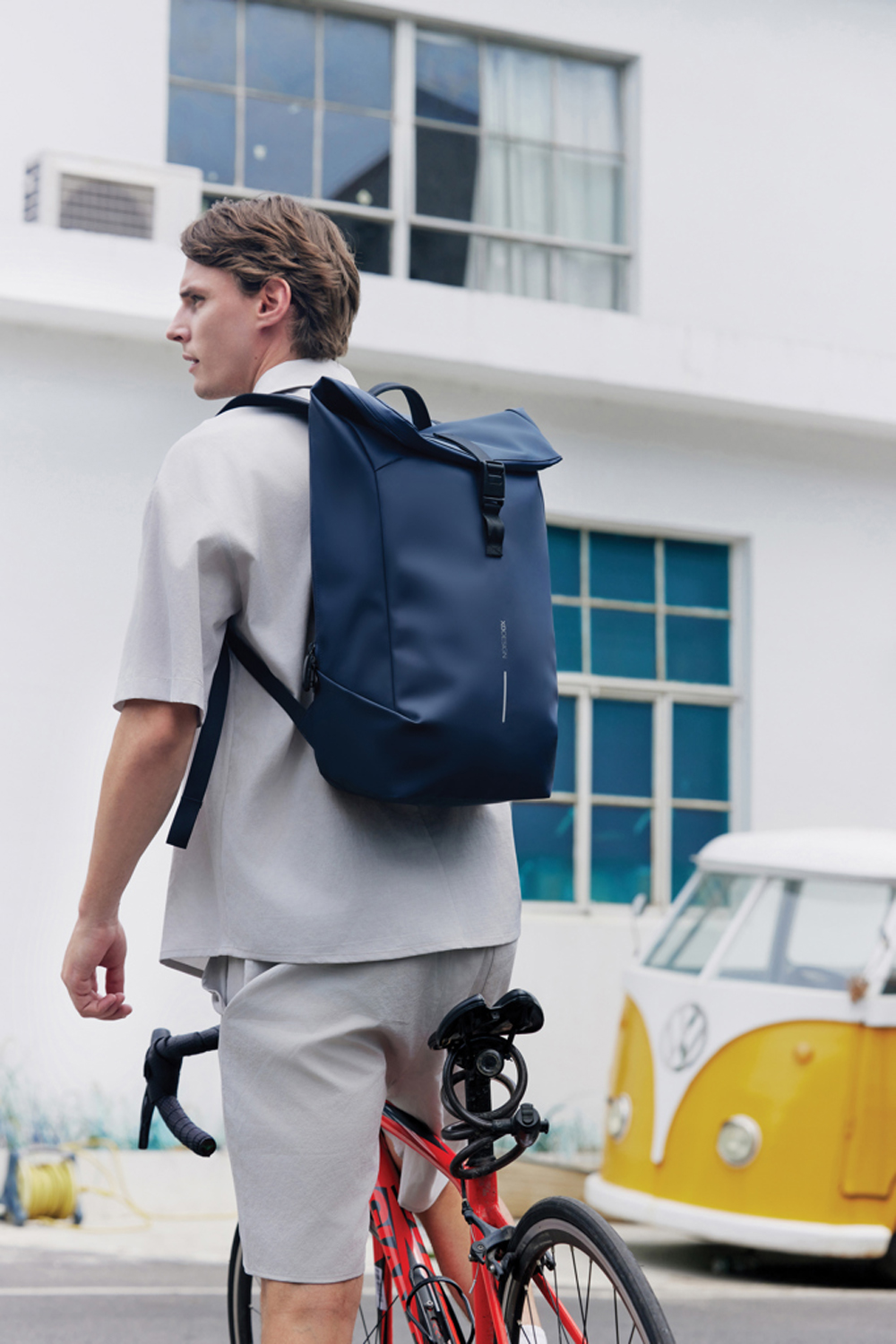 Антикражный водонепроницаемый рюкзак Urban Flap-Top, темно-синий (Изображение 7)