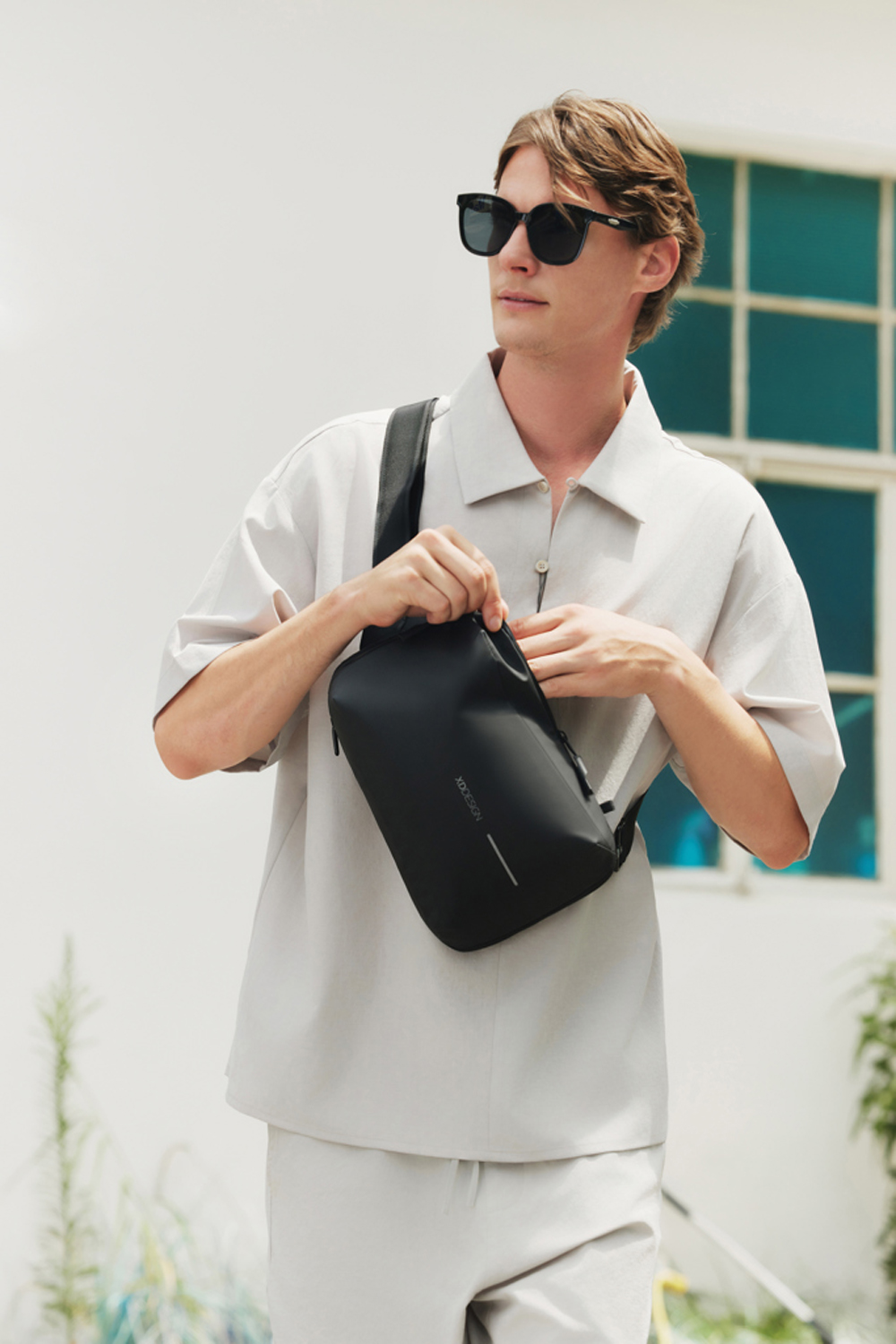 Антикражный рюкзак Urban Sling, черный (Изображение 20)