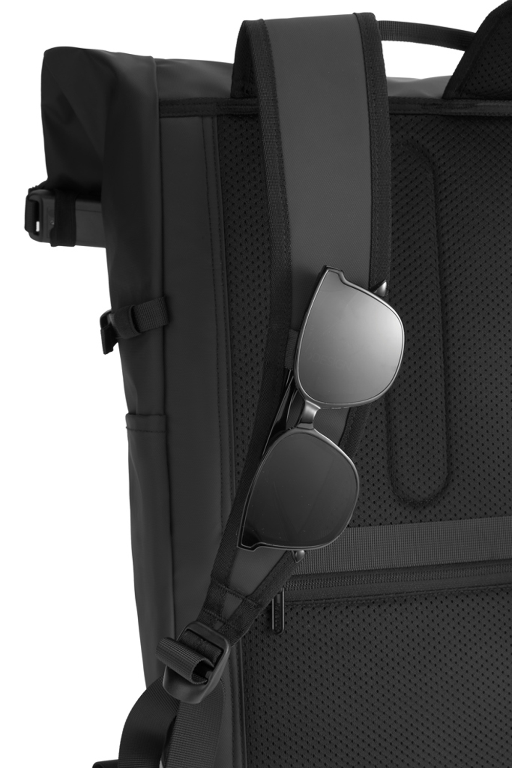 Антикражный рюкзак Urban Roll-top, черный (Изображение 20)