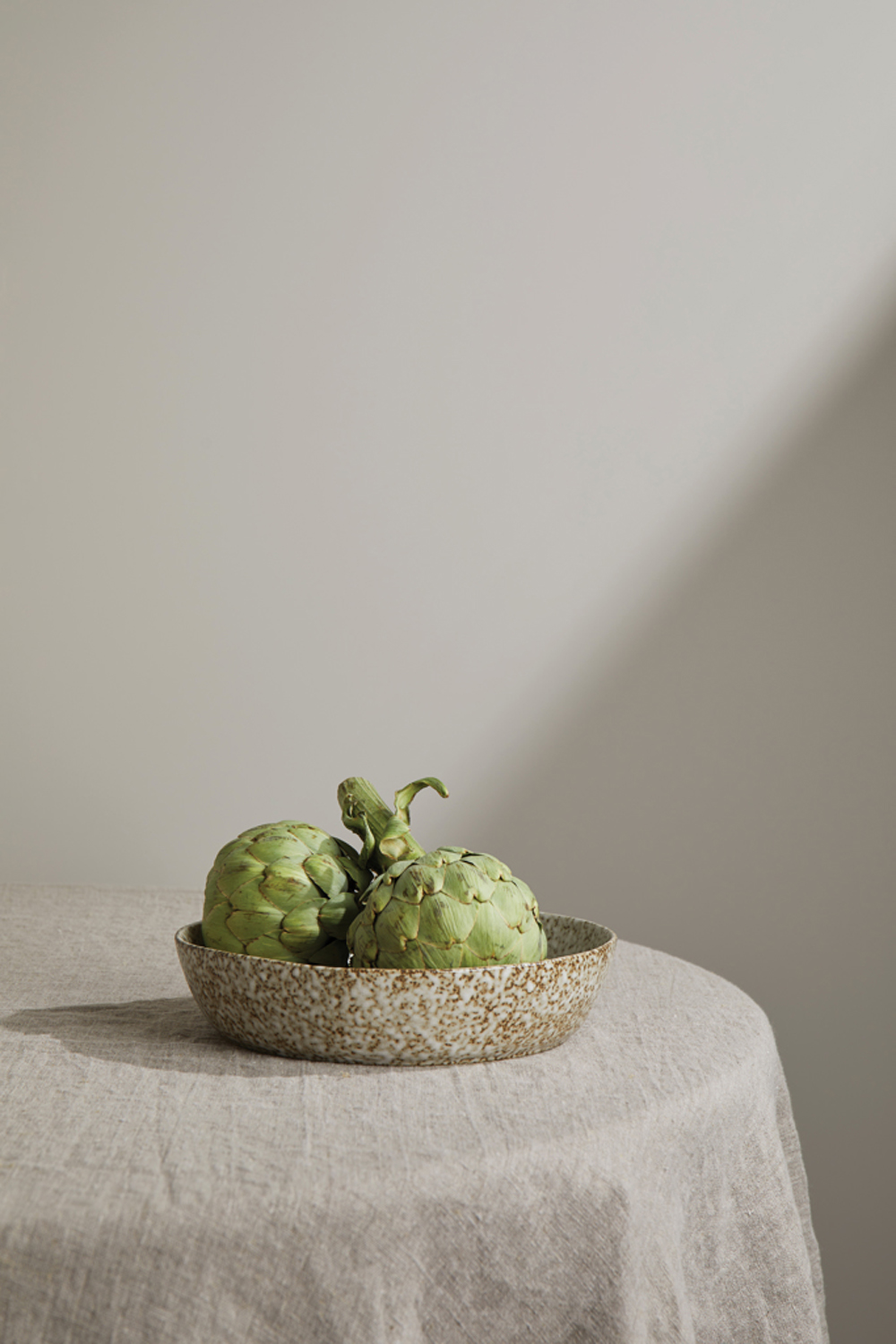 Глубокая тарелка VINGA Nuvem, d24 см (Изображение 5)