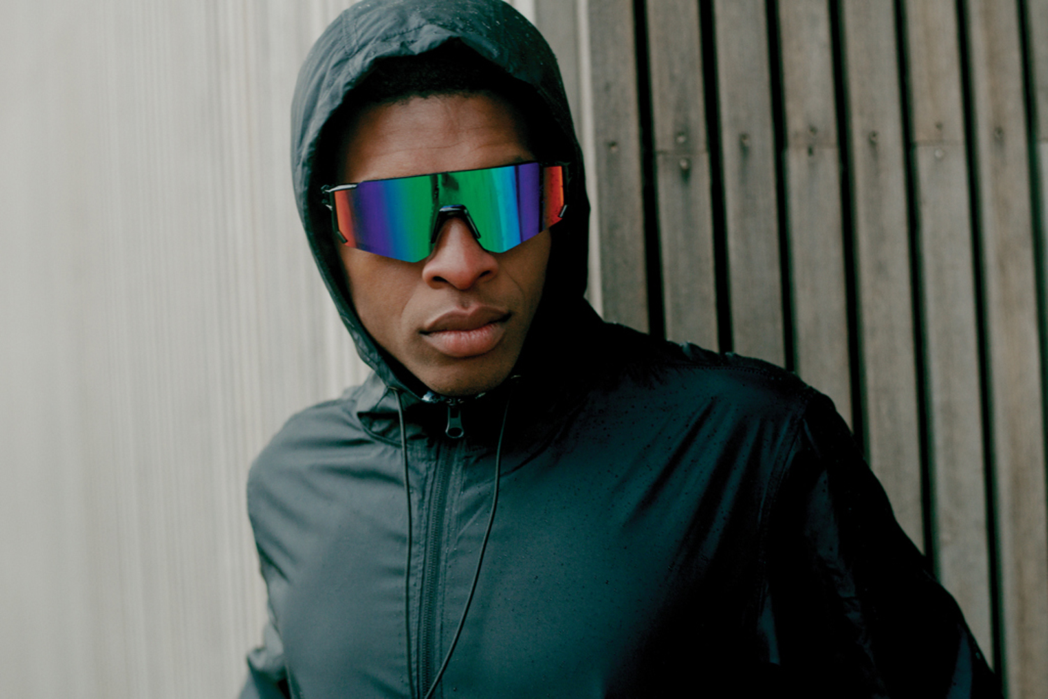 Ветровка Iqoniq Logan из переработанного полиэстера AWARE™, унисекс, 70 г/м² (Изображение 5)