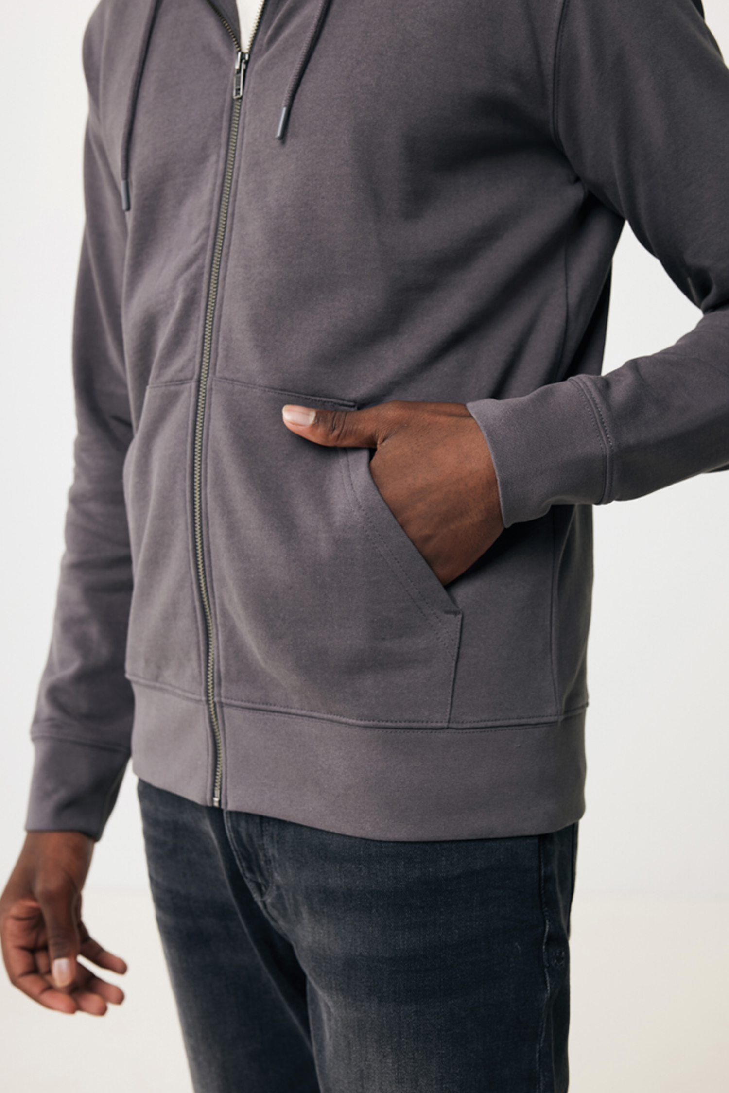 Худи на молнии Iqoniq Abisko из переработанного хлопка, унисекс, 340 г/м² (Изображение 10)