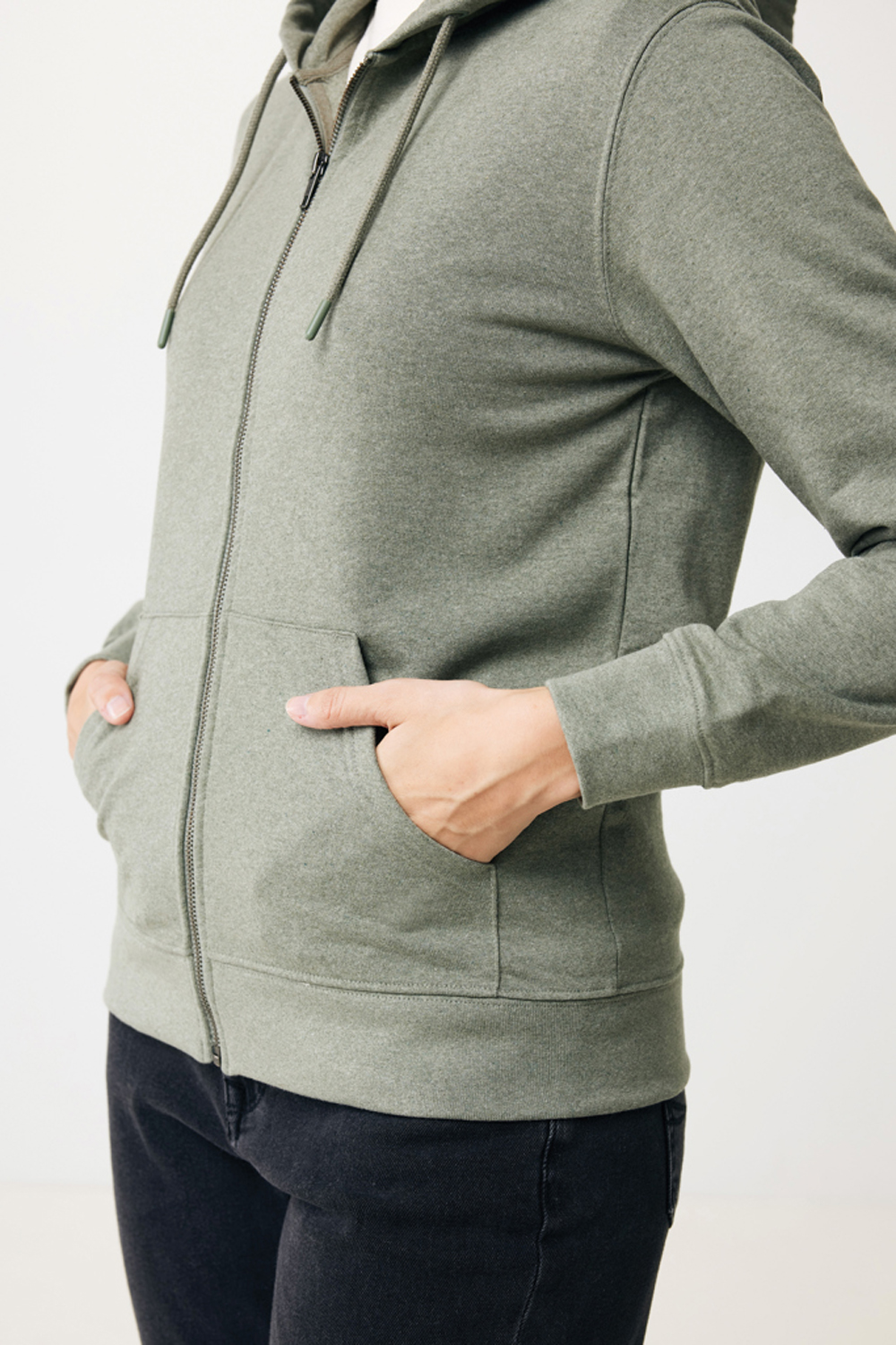 Худи на молнии Iqoniq Abisko из переработанного хлопка, унисекс, 340 г/м² (Изображение 15)