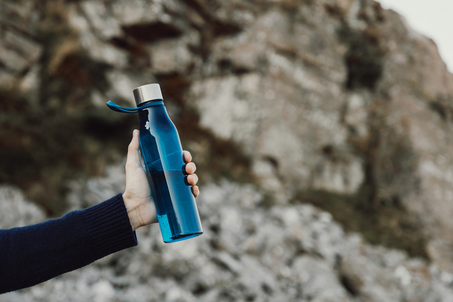 Бутылка для воды VINGA Lean из rPET RCS, 800 мл (Изображение 6)