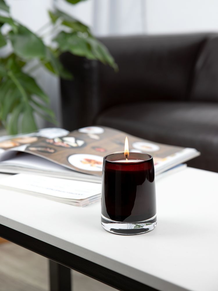 Ароматическая свеча Fragnola, грейпфрут и ветивер, бордовая (Изображение 5)