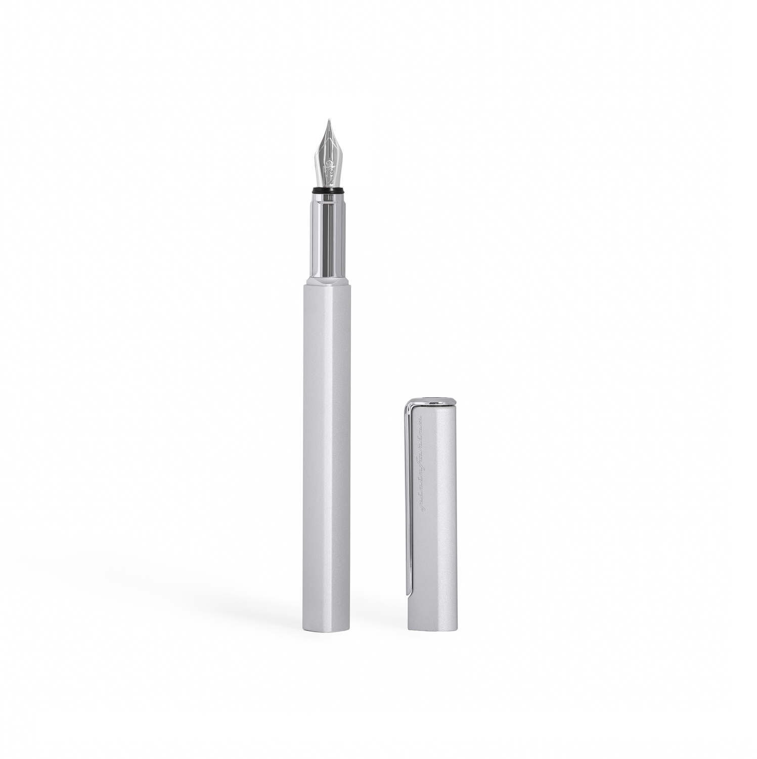 Перьевая ручка PININFARINA PF One SILVER (Изображение 4)