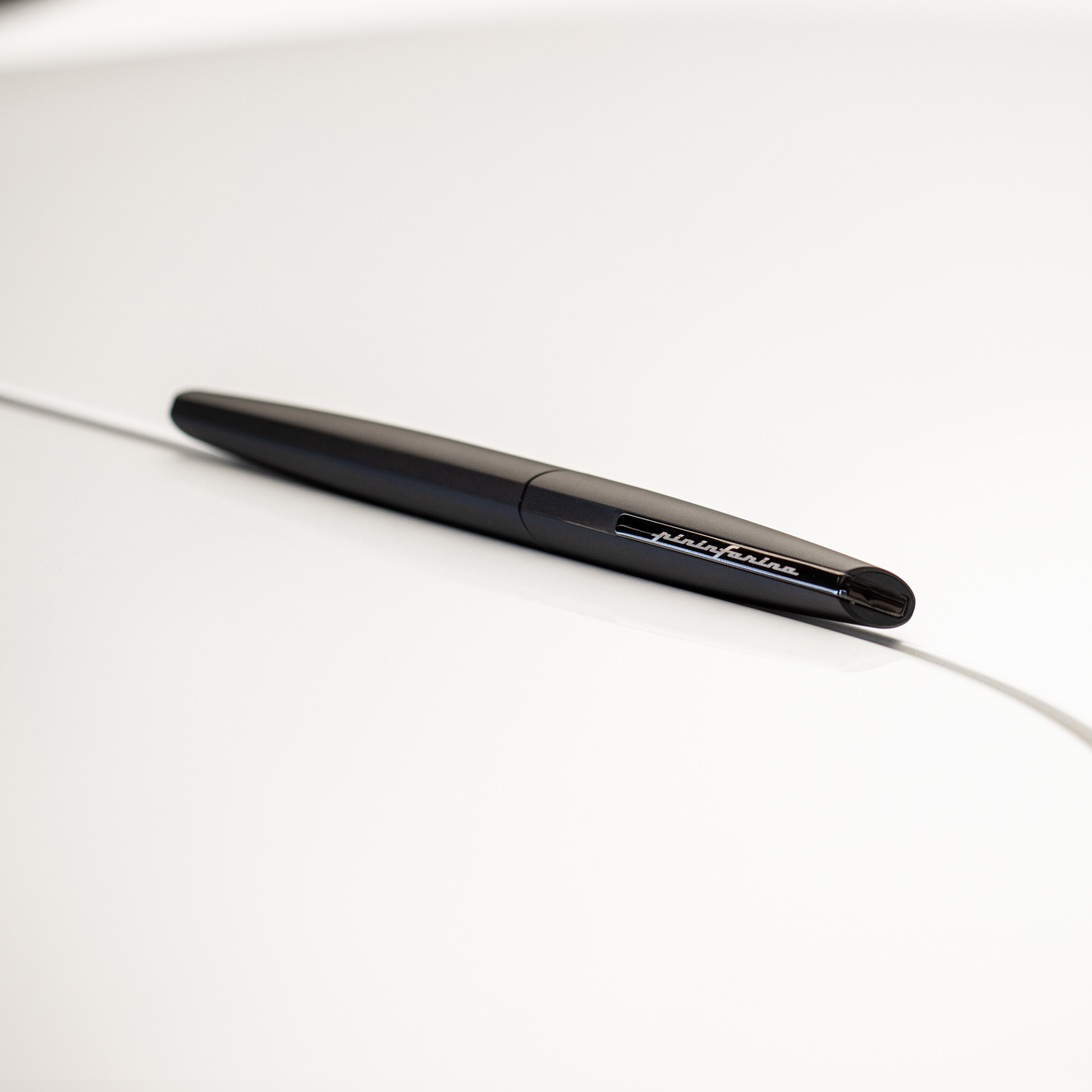 Перьевая ручка PININFARINA PF Two BLACK (Изображение 4)