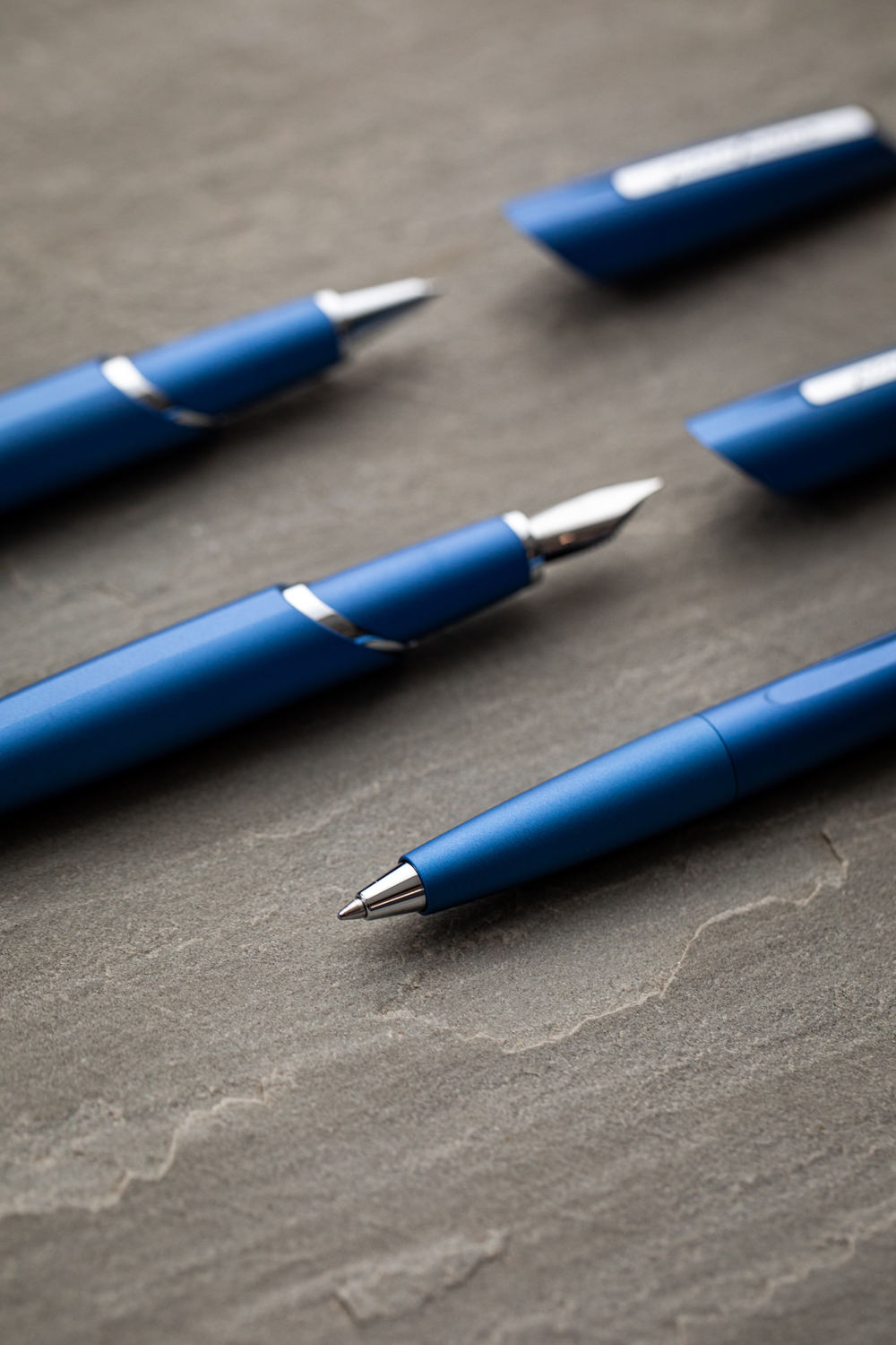 Перьевая ручка PININFARINA PF Two BLUE (Изображение 8)