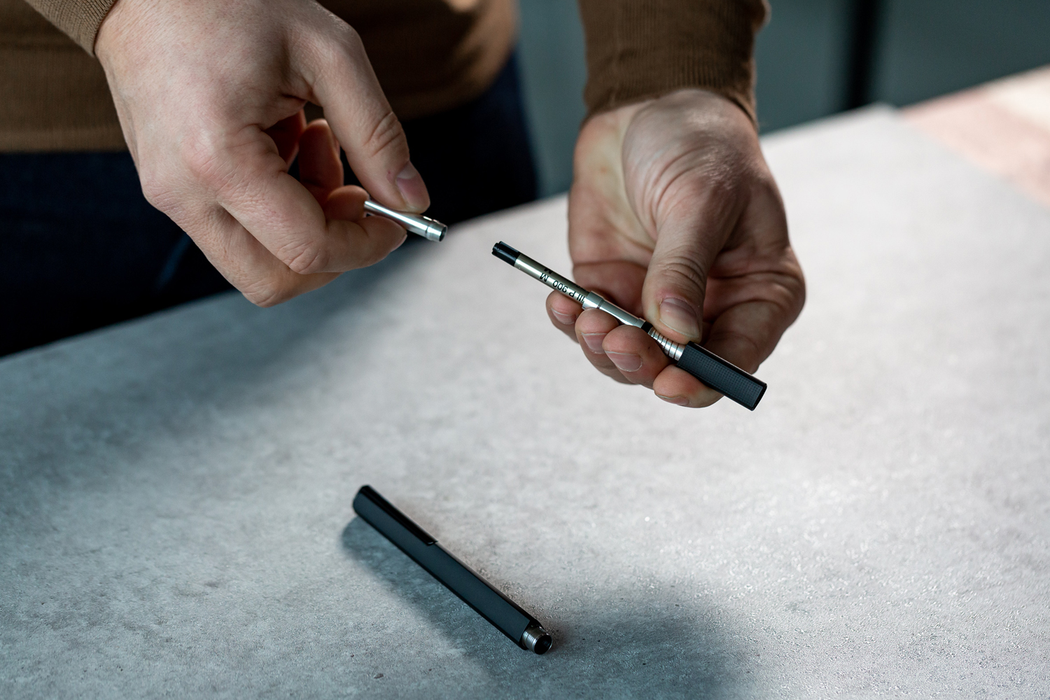 Шариковая ручка PININFARINA PF One BLACK (Изображение 12)