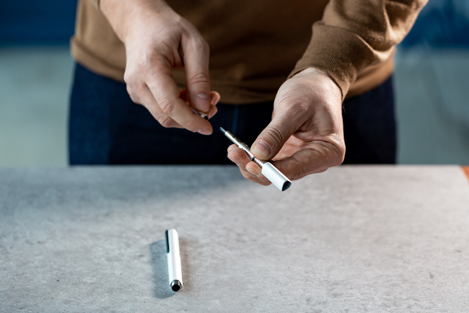 Шариковая ручка PININFARINA PF One SILVER /BLUE (Изображение 16)