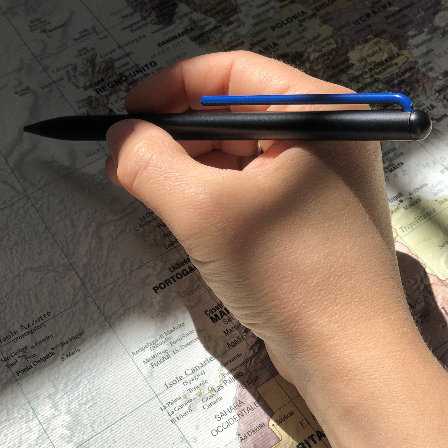 Карандаш GrafeeX с синим клипом в чехле (Изображение 7)