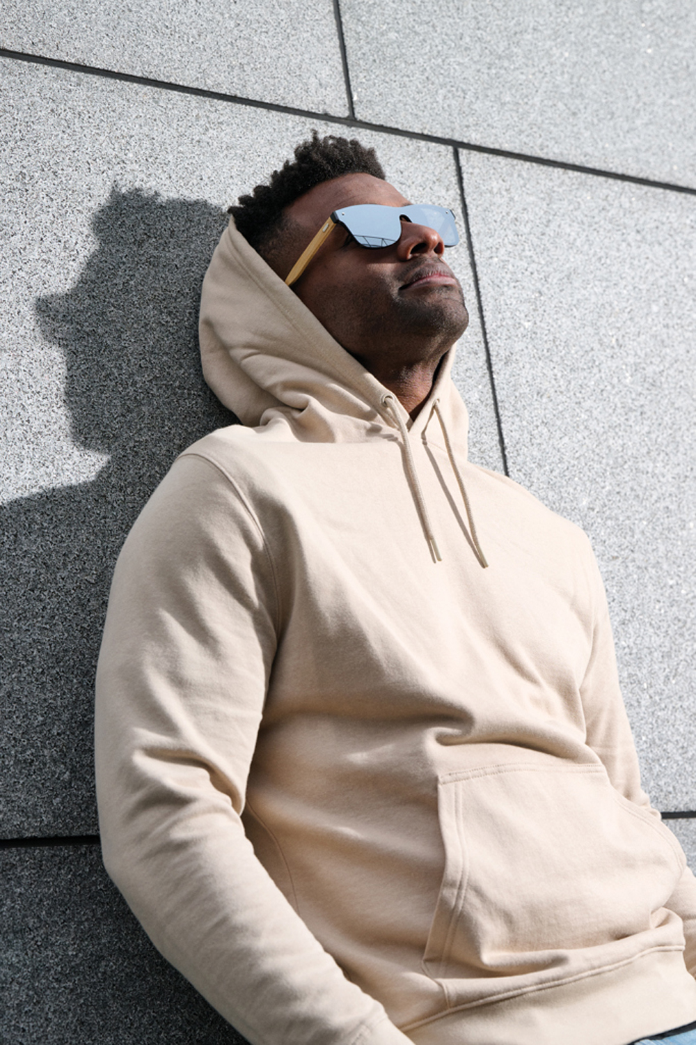 Солнцезащитные очки Prism из переработанного пластика RCS с бамбуковыми дужками (Изображение 9)