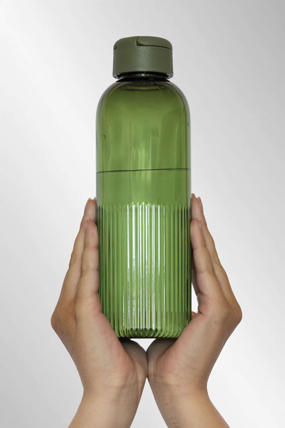 Бутылка Ripple из rPET RCS с кольцом-держателем, 750 мл (Изображение 9)