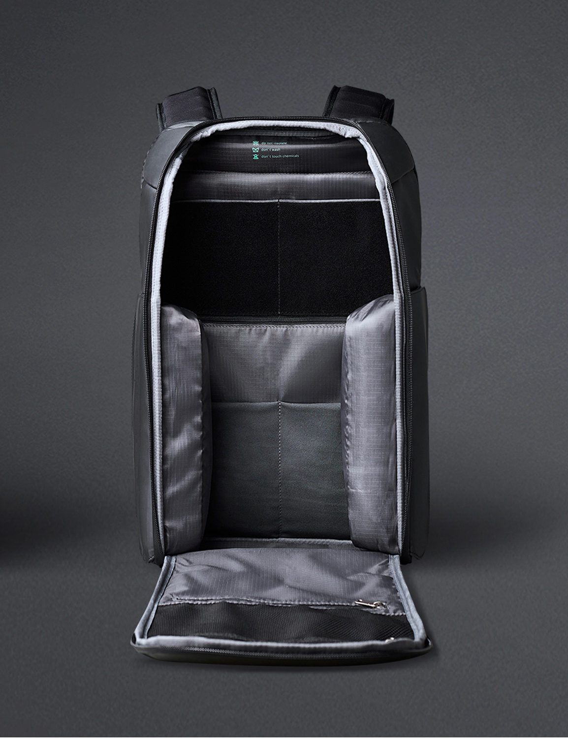 Рюкзак KORIN FlipPack 47х30х17 см, черный (Изображение 5)