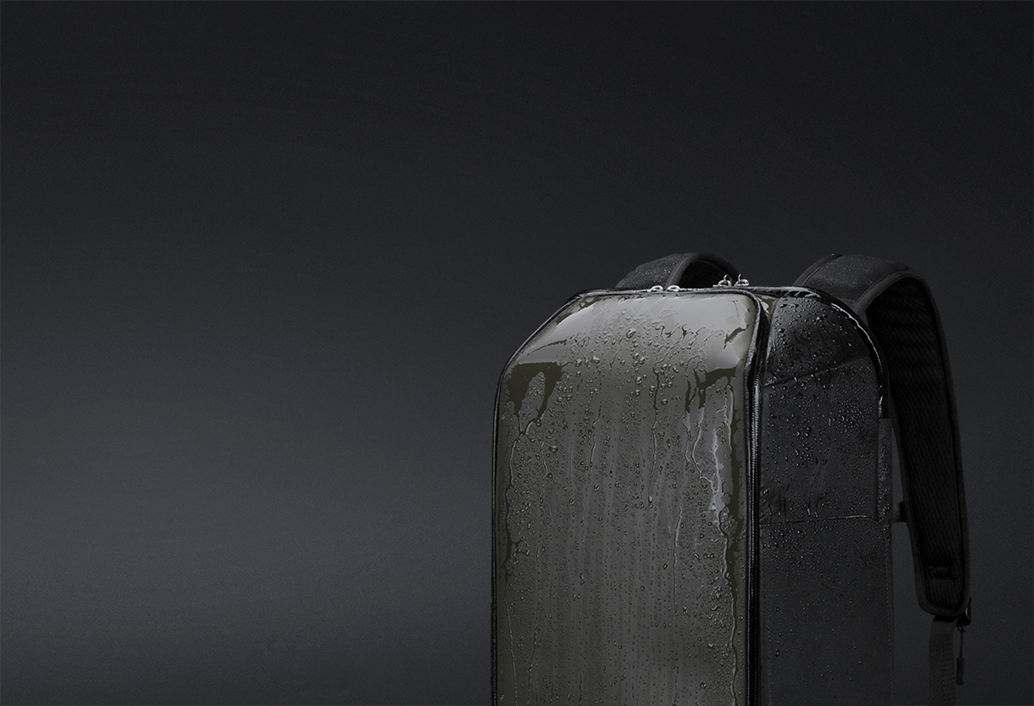 Рюкзак KORIN FlipPack 47х30х17 см, зеленый/черный (Изображение 6)