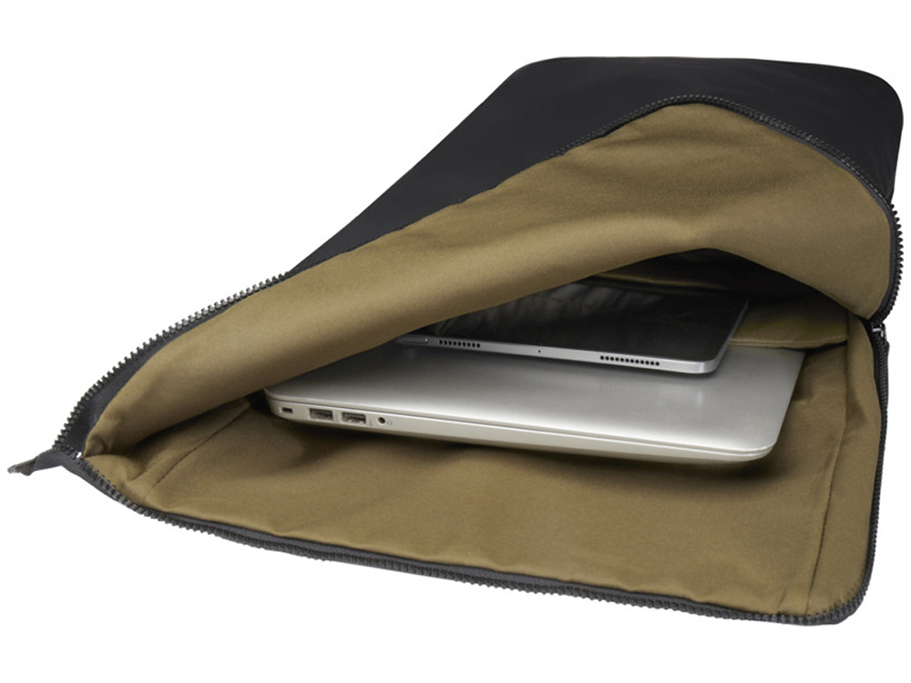 Рюкзак для ноутбука 15,6 Turner объемом 12 л со сворачивающимся верхом, изготовленный из переработанных материалов по стандарту GRS - сплошной черный (Изображение 6)