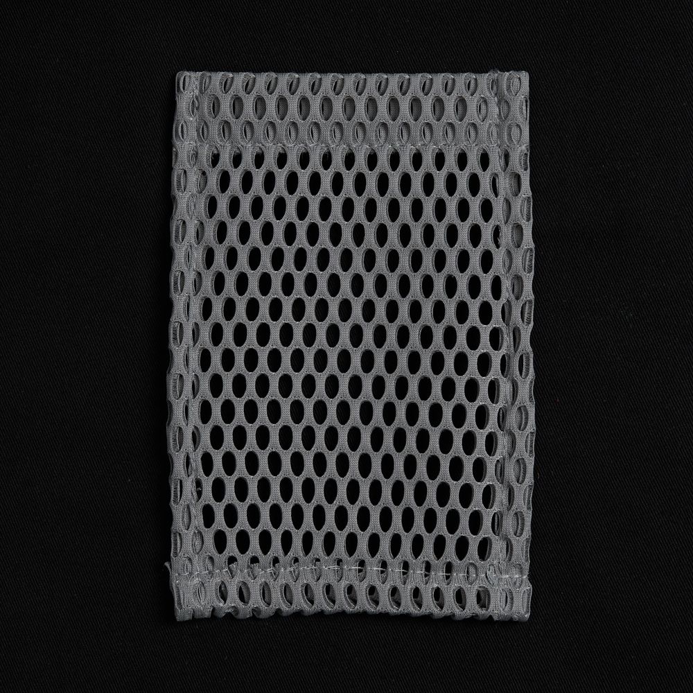 Карман из крупной сетки Pose, серый (Изображение 2)