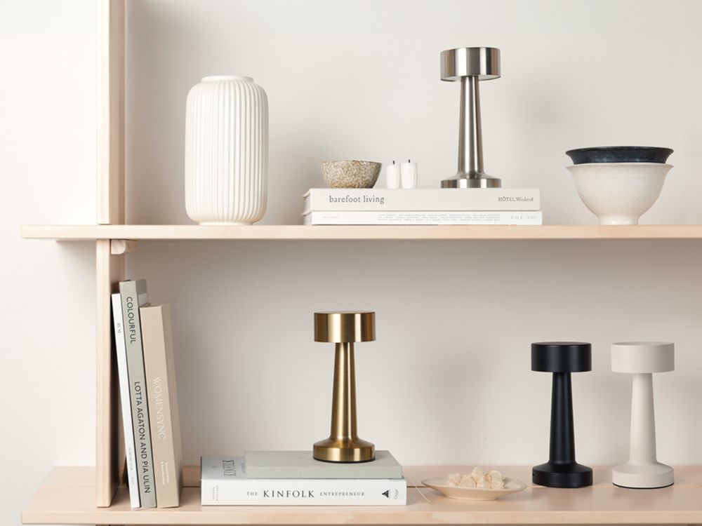 Настольная лампа Maris, серая (Изображение 1)